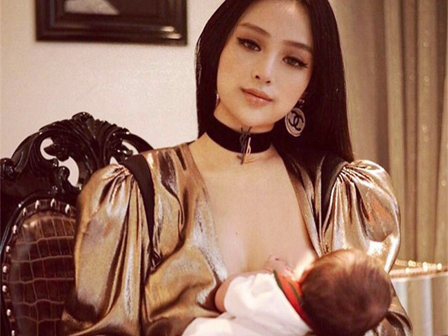 Cô dâu cho con bú trên xe hoa” – Bức ảnh khiến ai cũng thấy rưng rưng xúc động-6