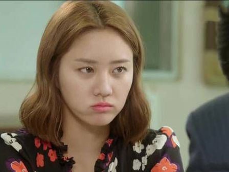 Bí mật chua chát đằng sau việc cô bạn nằng nặc đòi mua nhà cùng tòa chung cư