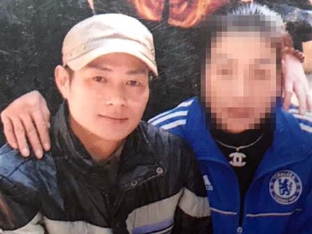 Bị nghi lấy trộm điện thoại, 2 chị em uống thuốc diệt cỏ tự tử-1