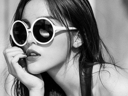 Á hậu Tú Anh là nạn nhân tiếp theo bị hacker chiếm đoạt tài khoản Facebook-2