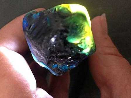 Thủ phủ đá đỏ Quỳ Châu: Vốc một nắm đất cũng gặp đá quý!-6