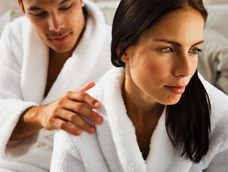 Vì món quà người yêu mang theo trong ngày ra mắt mà cả nhà tôi phản đối chuyện chúng tôi yêu nhau