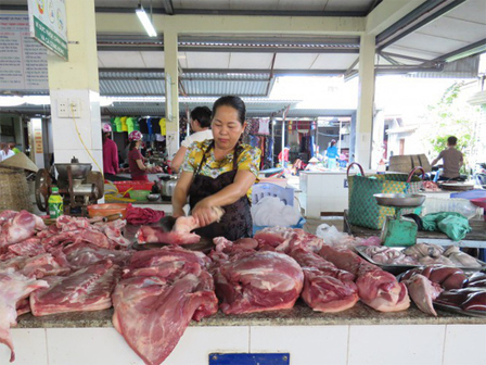 Hơn 1 năm ế không lối thoát: Thịt lợn bất ngờ tăng dựng ngược-3