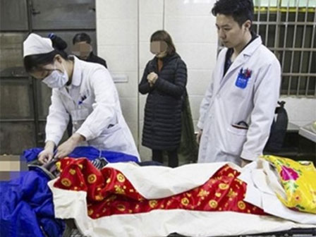 Câu chuyện của Giày Xanh - xác chết nổi tiếng nhất trên đỉnh Everest, cột mốc chỉ đường cho dân leo núi-7