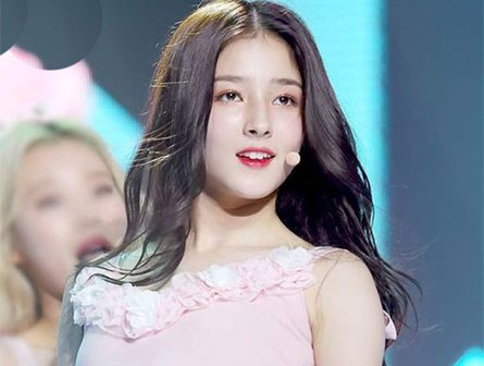 Sở hữu nụ cười tỏa nằng, cô gái này khiến dân mạng trầm trồ 'thiên thần là có thật'