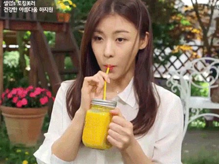 Dù đã bước sang tuổi 40 nhưng Ha Ji Won có bí quyết gì mà vẫn trẻ trung như gái đôi mươi?