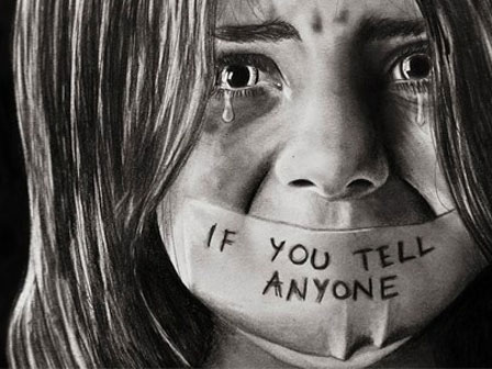 Đòi xem tivi, bé gái 3 tuổi bị người đàn ông trọ cùng nhà giết chết và xâm hại gây phẫn nộ-3