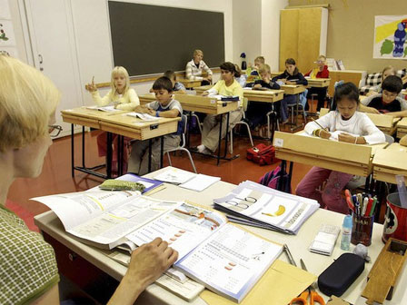 Ngành giáo dục đang hành xác học sinh-2