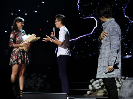 Những sao nam sở hữu gia thế khủng trong Vbiz: Cực kín tiếng nhưng lại là thiếu gia ngậm thìa vàng từ trong trứng nước-19