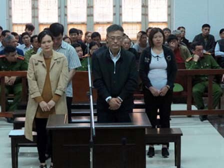 Màn lừa 'ảo diệu' của cô dâu Hàn lấy chồng 13 tiền án