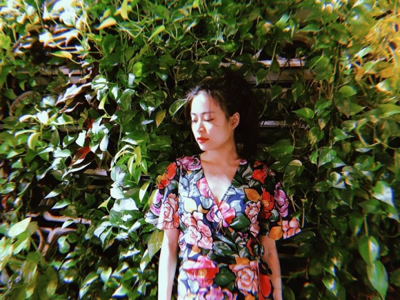 Loạt biểu cảm siêu đáng yêu của Hoàng Thùy Linh-1