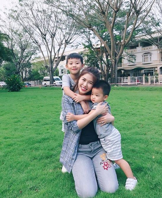 Hình ảnh diễn viên Việt Anh bị đánh thâm tím mặt mày gây chú ý-2