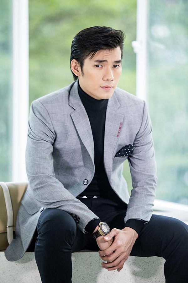 Nhan Phúc Vinh tài giỏi, đạt nhiều giải thưởng khủng trước cả Trường Giang-2