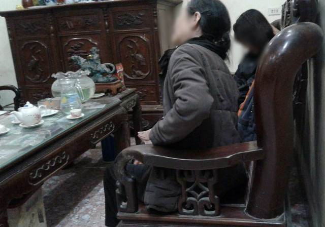 Vụ thầy giáo dâm ô học sinh: Con tôi kể bị xâm hại nửa năm nay rồi-1