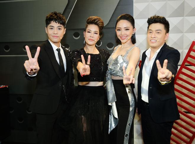 Vừa trở lại The Voice, Thu Phương đã gây sốc vì quá nổi loạn-8