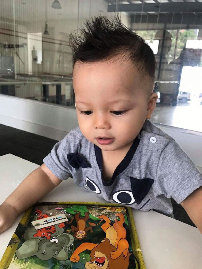 Bé trai 10 tháng tuổi tử vong vì nằm sấp khi ngủ - cảnh báo bố mẹ đặt trẻ ngủ không đúng tư thế-1