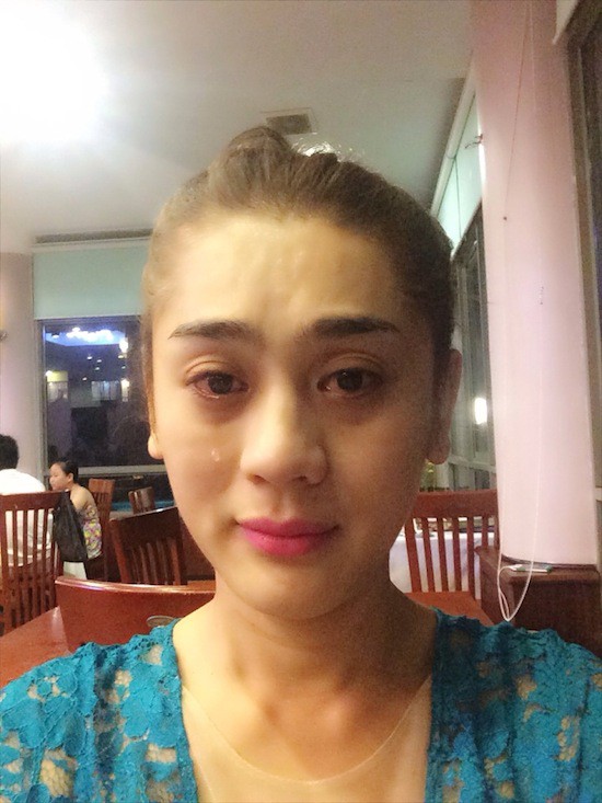 Từng là nữ hoàng chuyển giới, Lâm Khánh Chi lại để lộ nhan sắc xuống cấp rõ rệt khi livestream-5