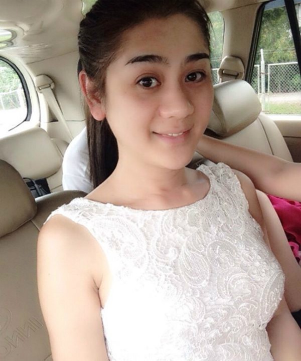 Từng là nữ hoàng chuyển giới, Lâm Khánh Chi lại để lộ nhan sắc xuống cấp rõ rệt khi livestream-6