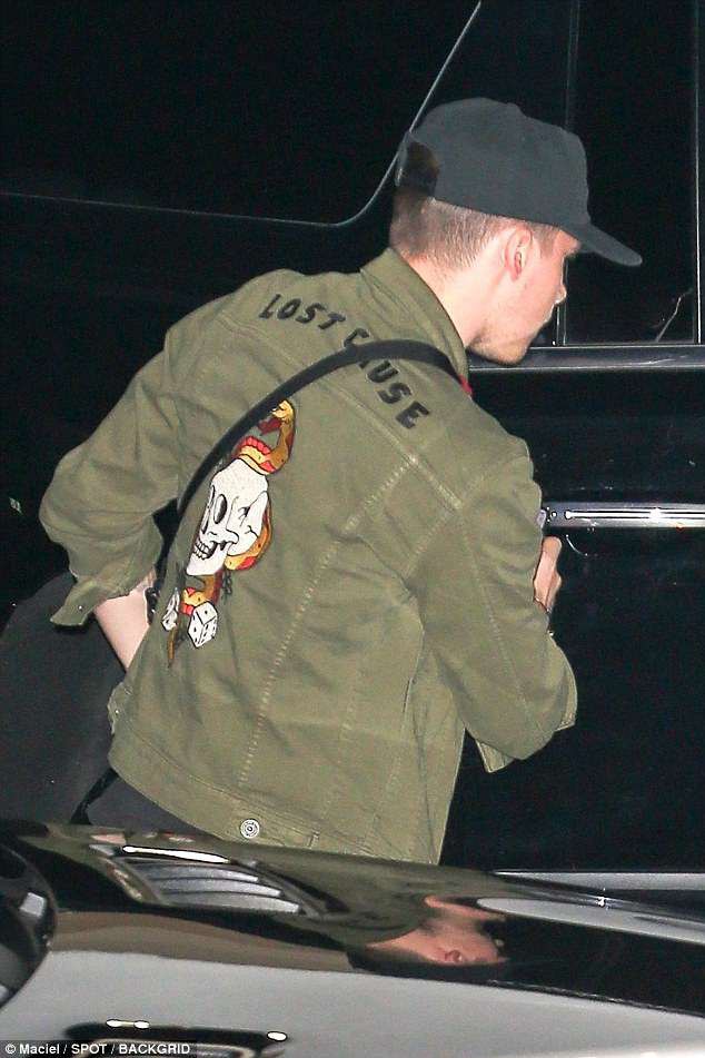 Tuổi 44, Victoria Beckham có mọi thứ người khác ao ước: Chồng giàu, đẹp trai và bầy con đáng yêu-12