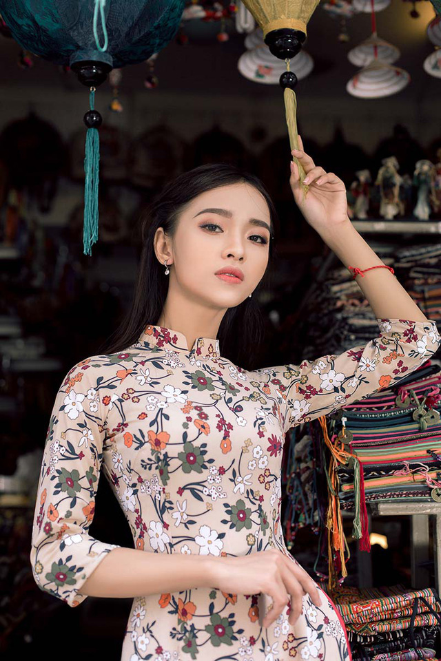 Ảnh đẹp xuất thần của cô gái Sài thành mơ ước diện áo dài ở Hà Nội-3