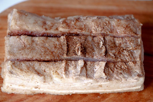 Bí quyết làm thịt quay ngon bất bại mà bạn không thể bỏ qua-3