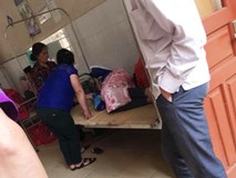 Vừa sinh con, sản phụ 19 tuổi nhất quyết không cho bú và bỏ lại con một mình ra về Vừa sinh con, sản phụ 19 tuổi nhất quyết không cho bú và bỏ lại con một mình ra về
