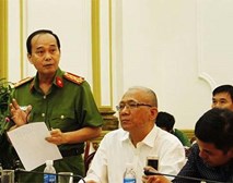 Vụ cháy chung cư Carina khiến 13 người chết: Khởi tố, bắt tạm giam giám đốc công ty Hùng Thanh Vụ cháy chung cư Carina khiến 13 người chết: Khởi tố, bắt tạm giam giám đốc công ty Hùng Thanh