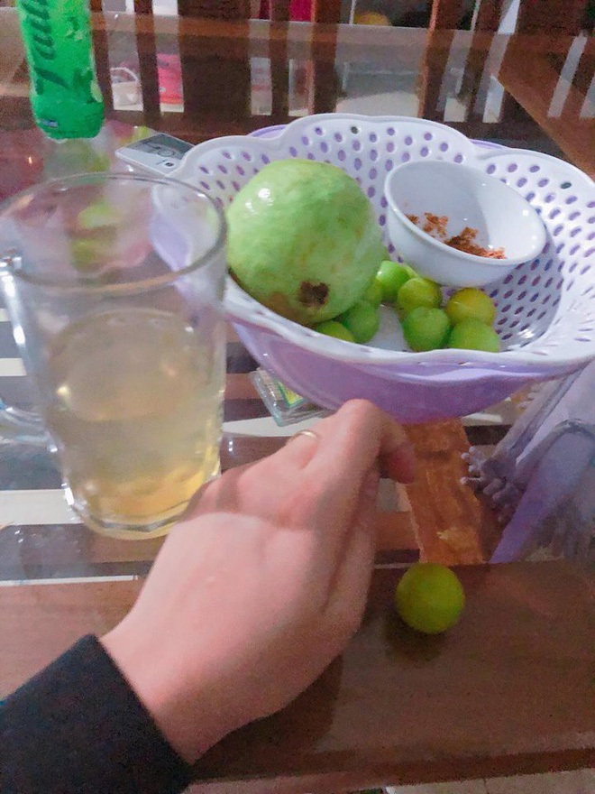 Cô nàng khoe ngày ra mắt được chiều như công chúa, hội chị em nhảy vào mắng xối xả-2