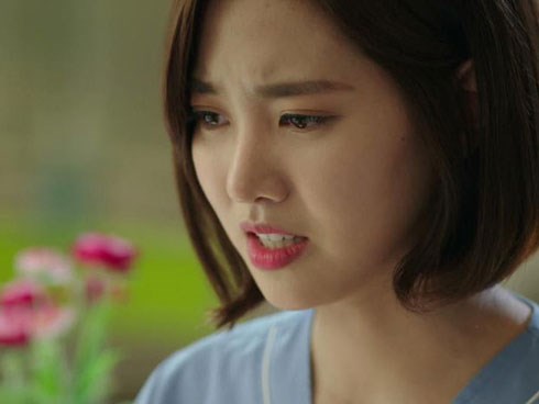 Tôi không nhẫn nhịn nổi khi nghe bạn trai hiện tại xúc phạm người yêu cũ của mình