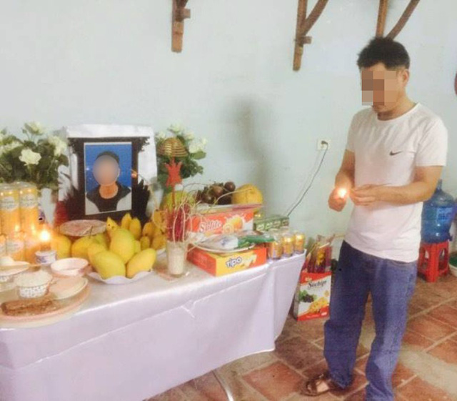 Nam sinh bị đánh hội đồng tử vong ở Hà Nội: Xót xa kẻ đầu bạc tiễn người đầu xanh-1