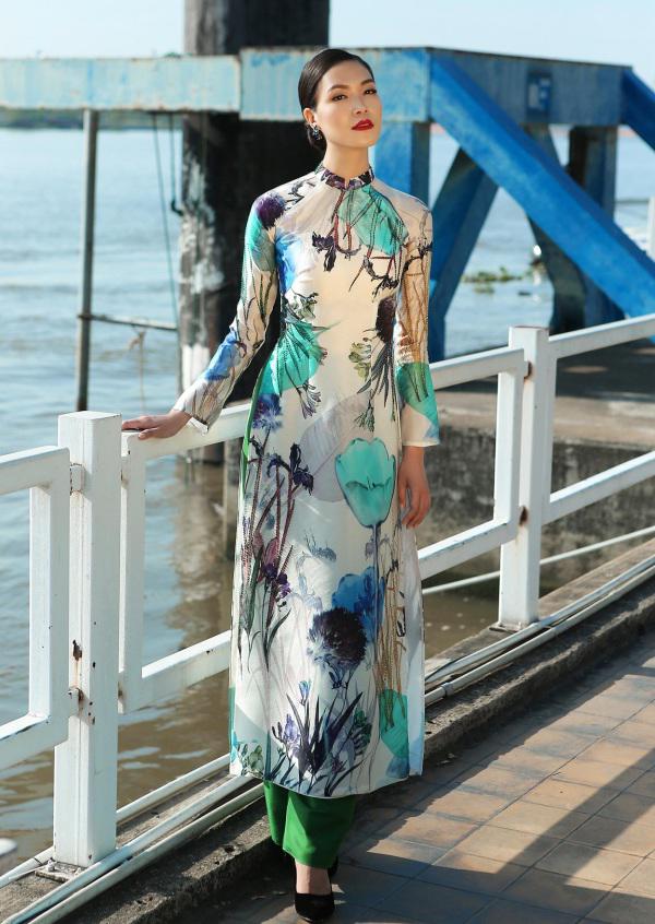 Không phải Đỗ Mỹ Linh, Thuỳ Dung mới là nàng Hoa hậu chăm chỉ diện áo dài nhất-6