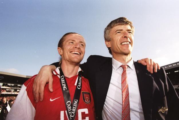 6 khoảnh khắc hạnh phúc nhất của HLV Wenger tại Arsenal-1