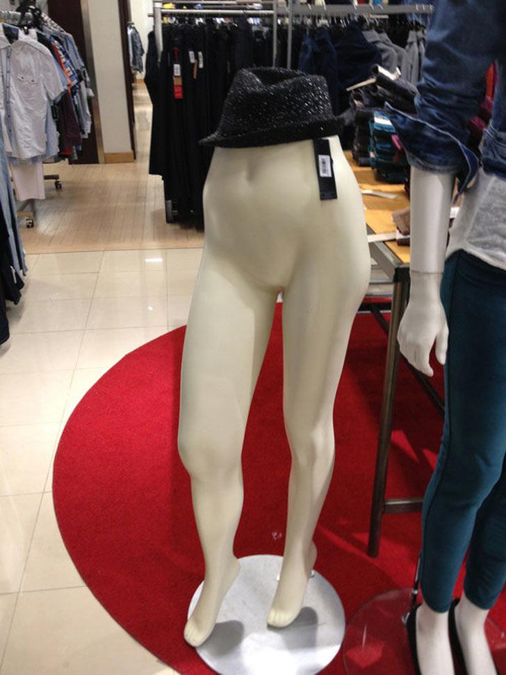 Cười không ngậm được mồm với loạt ma nơ canh thời trang lầy lội này!-5