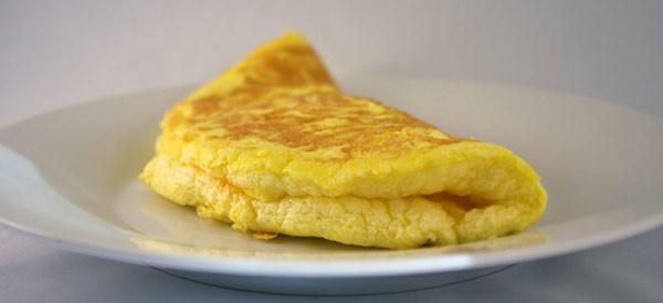 Tuyệt chiêu làm trứng rán siêu xốp, siêu phồng mà chẳng cần thêm bất kì phụ liệu nào-1