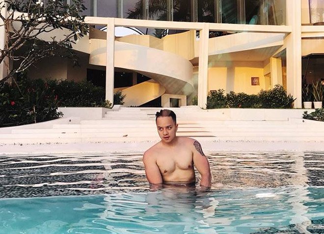 Cận cảnh căn biệt thự ven sông giá triệu đô Cao Thái Sơn vừa tậu-10