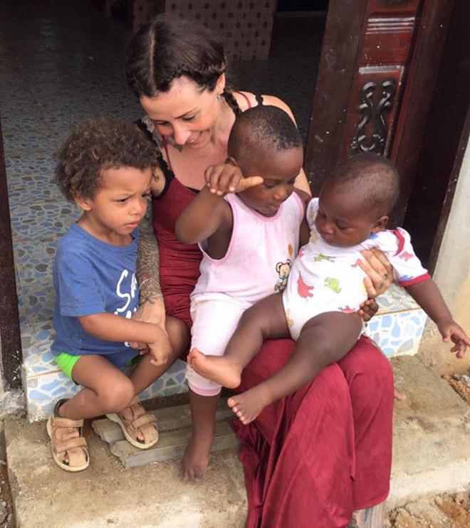 Hình ảnh mới nhất của cậu bé 2 tuổi từng bị bỏ đói gây chấn động thế giới-12