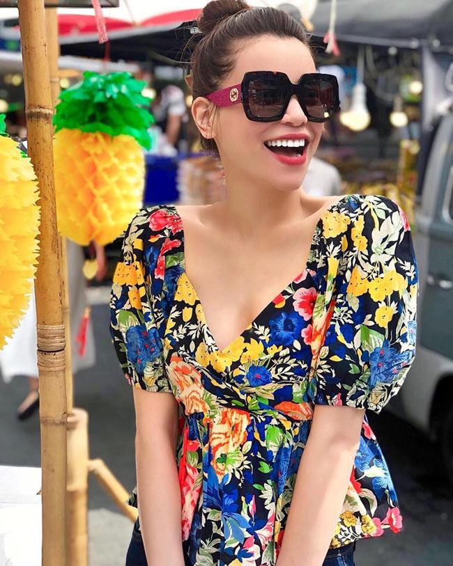 Bạn đã có áo sơ mi cổ vuông hot nhất hè như Hà Hồ chưa?-1