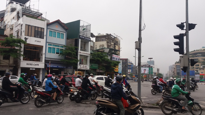 Vụ xe bán tải kéo lê người ở Ô Chợ Dừa, Hà Nội: Gia đình nạn nhân chưa biết xoay xở đâu ra tiền-6