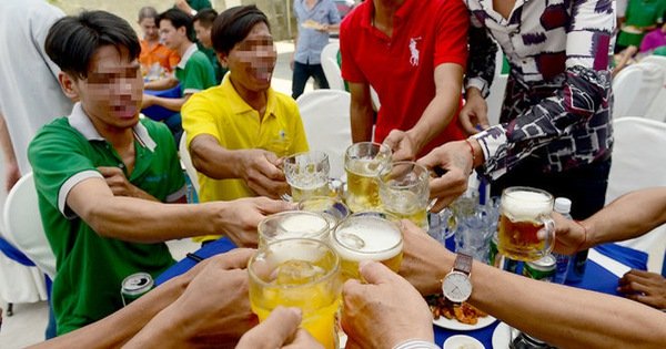 Rượu, bia đội giá vì phải đóng phí ‘quỹ sức khỏe’-2