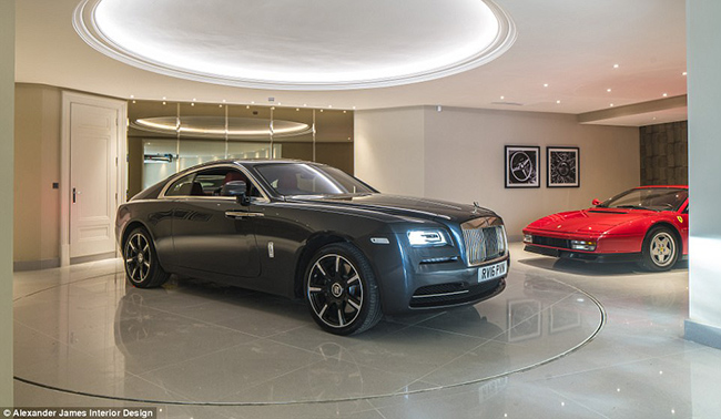 Lóa mắt với nội thất sang chảnh như hoàng gia trong căn biệt thự đắt nhất nhì nước Anh-20