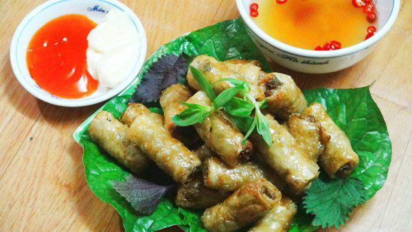 Đến Quảng Bình uống tiết mãng xà biển, ăn gỏi thủy quái, bạn đã thử chưa?-3