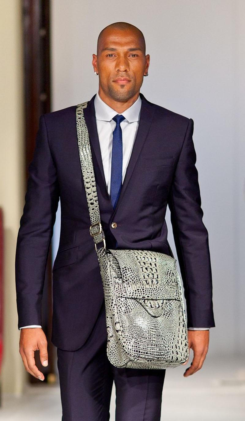 Đây là lý do không nên chỉ trích Bùi Tiến Dũng khi lấn sân làm mẫu!-9