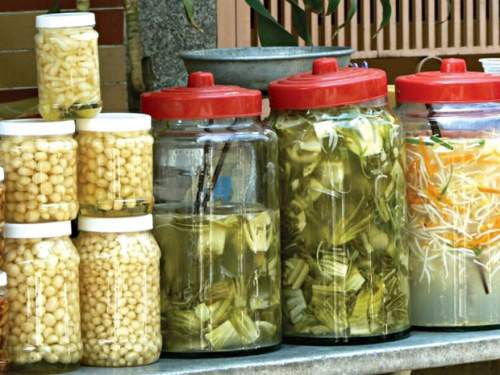 Căn bệnh ung thư xếp hàng thứ tư ở Việt Nam - thủ phạm liên quan chặt chẽ tới dinh dưỡng-1