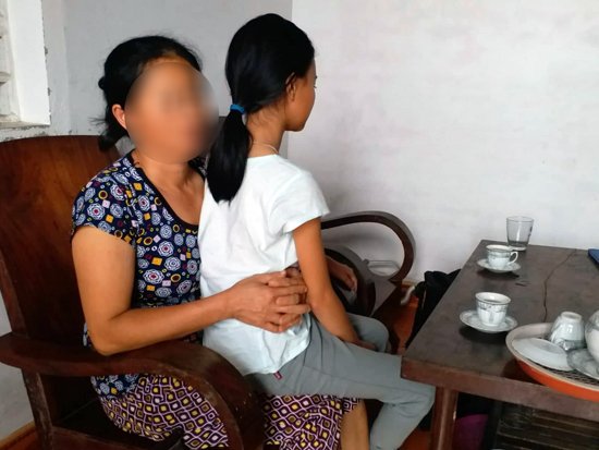 Cụ 70 bị tố hại đời cháu lớp 3: Cháu chỉ vào nhà tôi xin hoa quả-3