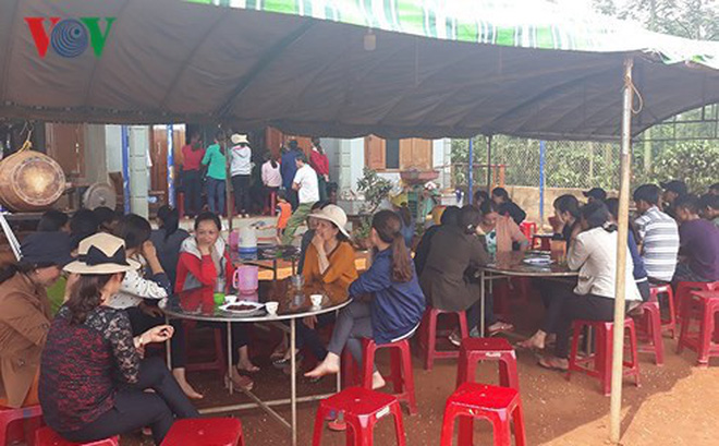 Rủ nhau đi tắm ao ngày nghỉ lễ, hai em nhỏ tử vong do đuối nước-1