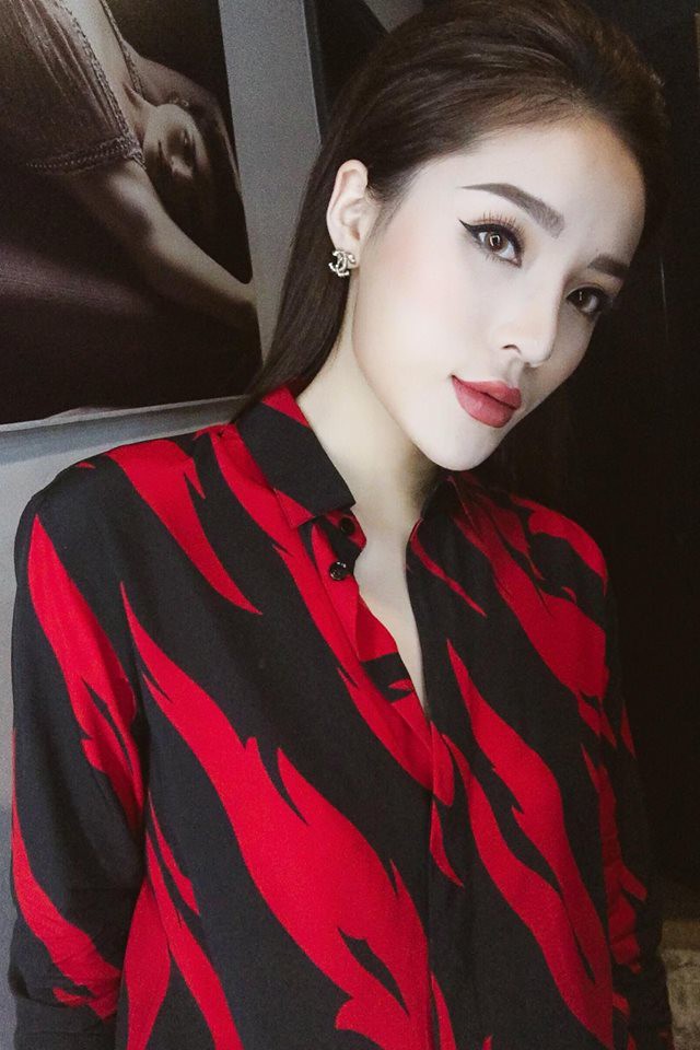 Chẳng cùng thân sinh phụ mẫu, dàn mỹ nhân Vbiz này vẫn bị nhầm là chị em vì quá giống nhau!-9