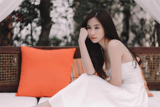 Hiếm ai như hot girl trà sữa Việt, sửa ngực xong gợi cảm mà vẫn đẹp thanh tao-16