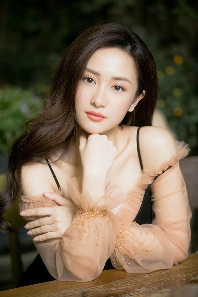 Hiếm ai như hot girl trà sữa Việt, sửa ngực xong gợi cảm mà vẫn đẹp thanh tao-18