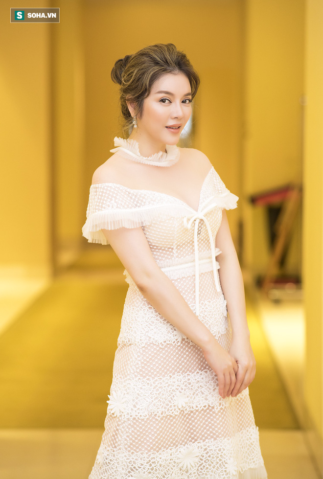 Cận cảnh vẻ xinh đẹp, lộng lẫy của Lý Nhã Kỳ-9