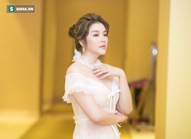 Cận cảnh vẻ xinh đẹp, lộng lẫy của Lý Nhã Kỳ-7